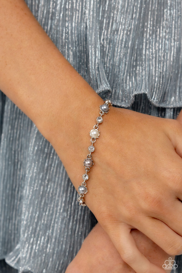 Paparazzi Particularly Pronged - Silver Bracelet