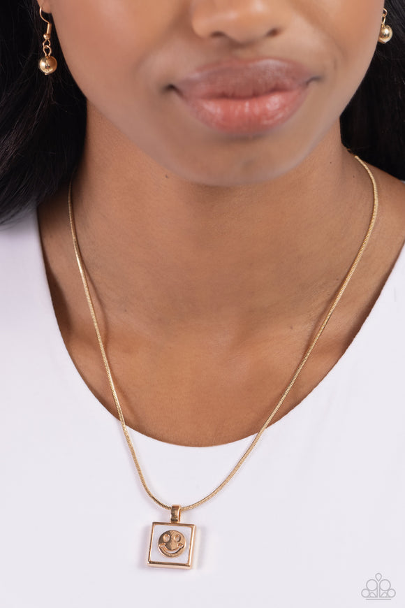 Paparazzi Smiley Season - Gold Necklace