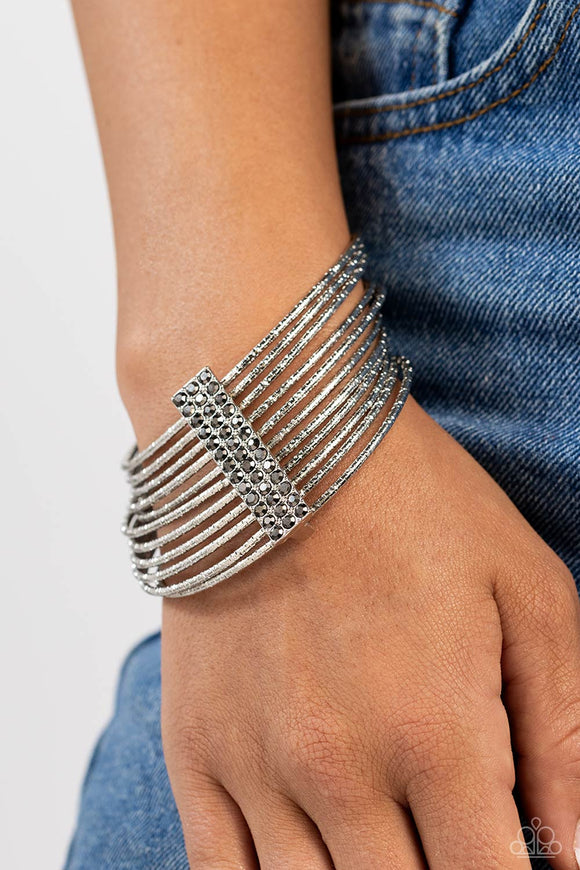 Paparazzi Shimmery Silhouette - Silver Bracelet