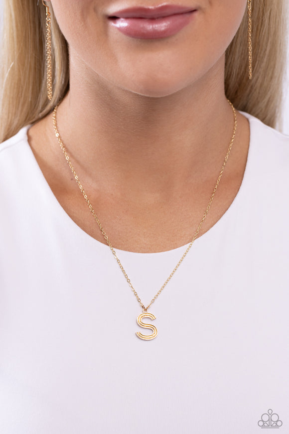 Paparazzi Leave Your Initials - Gold - S Necklace