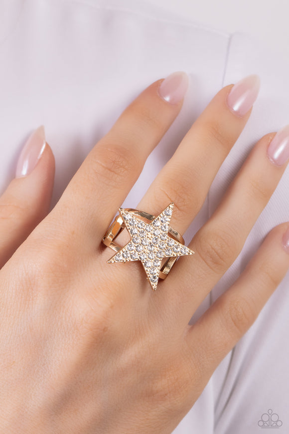 Paparazzi Star Pizzazz - Gold Ring
