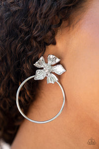 Paparazzi Buttercup Bliss - Silver Earrings