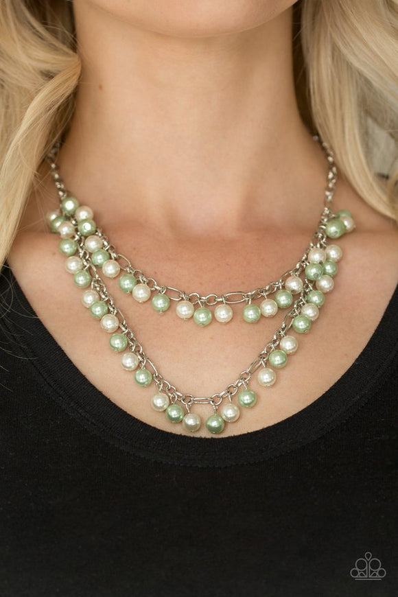 Paparazzi Beauty Shop Fashion - Green Necklace
